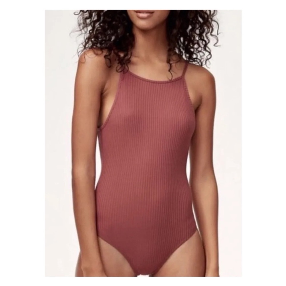 Wilfred Annecy Ribbed Mauve Wine Pink Bodysuit